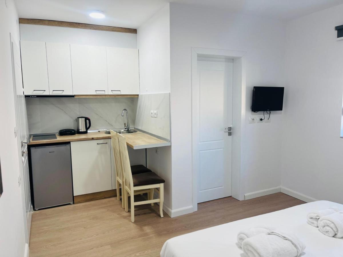Viva Apartments Përmet المظهر الخارجي الصورة
